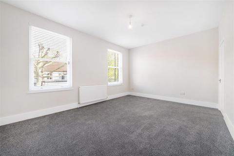 5 bedroom terraced house to rent, Grove Vale, East Dulwich, SE22