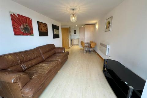 2 bedroom flat for sale, Little Neville Street, Leeds