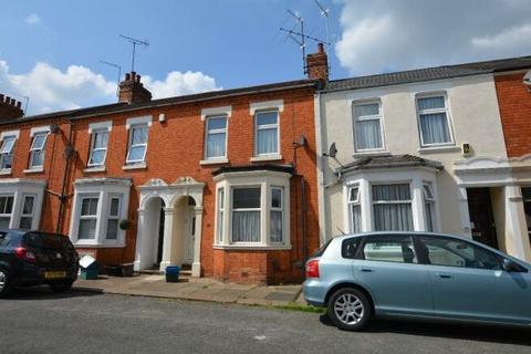 3 bedroom terraced house to rent, Thursby Road, Northampton NN1