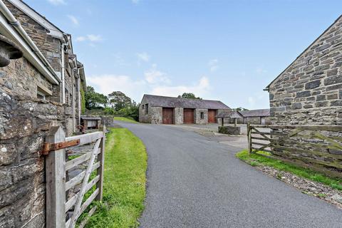 4 bedroom property for sale, Oakford, Llanarth