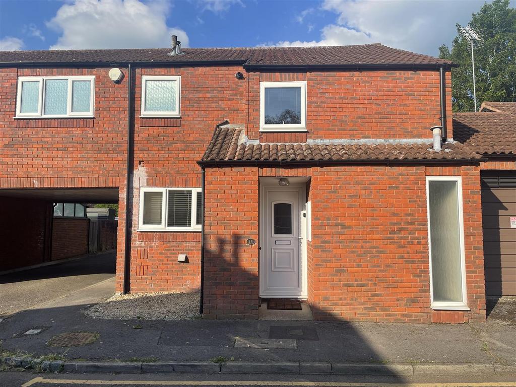 35 Brooke Rd - NEW front.jpg