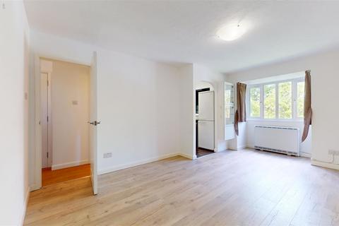 1 bedroom apartment for sale, Lynmouth Crescent, Furzton
