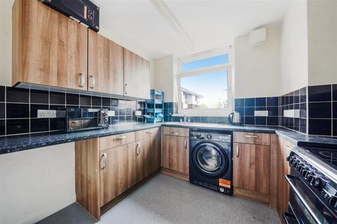 1 bedroom apartment for sale, Siviter Way, Essex RM10