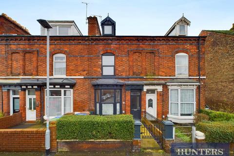 4 bedroom terraced house for sale, Cambridge Street, Bridlington