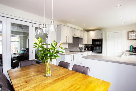 9 Aster Chase, Lower Darwen, Darwen, BB3 0QX