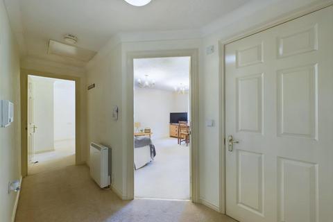 1 bedroom retirement property for sale, Foxley Lane, Purley CR8