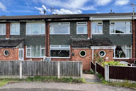 3 bedroom terraced house for sale, Bromley Lane, Kingswinford, DY6 8TD