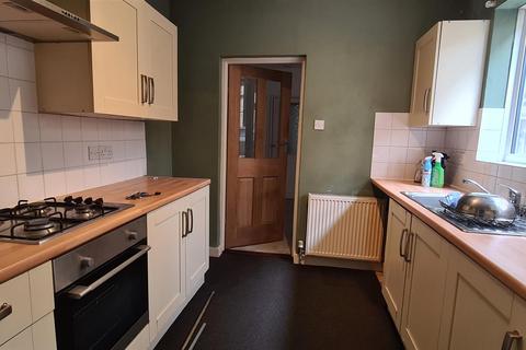 1 bedroom flat to rent, Longley Road, Rochester