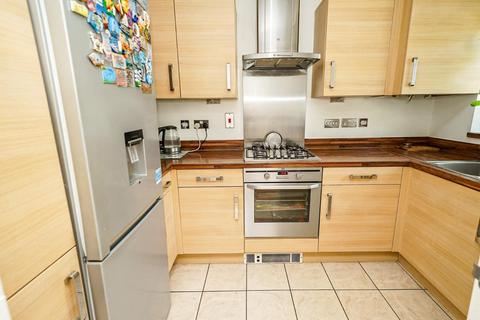 60 Plover Road, Leighton Buzzard, LU7 4AW