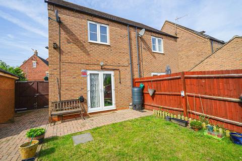 60 Plover Road, Leighton Buzzard, LU7 4AW