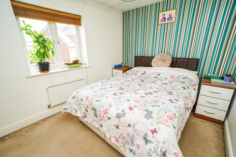 60 Plover Road, Leighton Buzzard, LU7 4AW