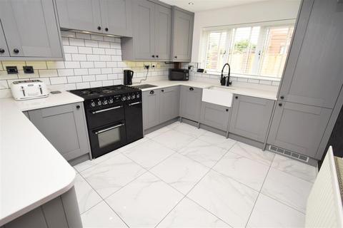 3 bedroom detached house for sale, Montfort Close, Westhoughton