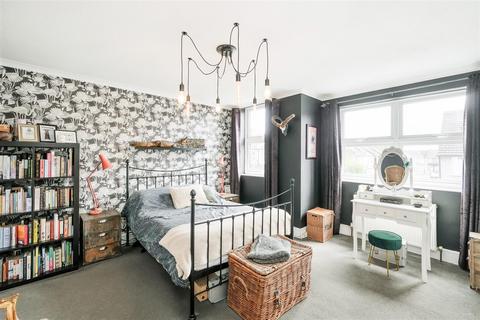7 Pretoria Road, London, E4 7HA