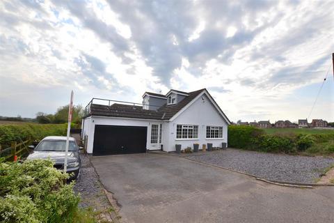 5 bedroom detached bungalow for sale, Ratcliffe Road, Sileby LE12