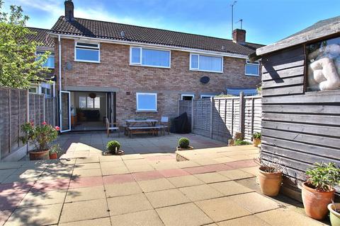 3 bedroom terraced house for sale, Stanford Road, Ashchurch Gardens, Tewkesbury