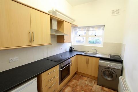 2 bedroom house share to rent, Magdala Road, Mapperley