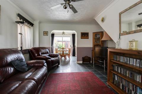 30 Lavender Drive, Southminster, CM0 7RX