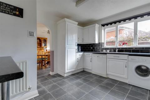 30 Lavender Drive, Southminster, CM0 7RX