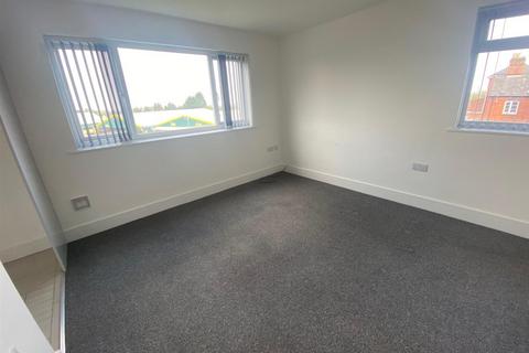 1 bedroom flat to rent, Howsell Road, Malvern