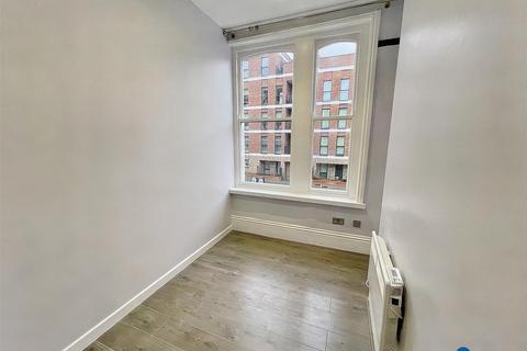 1 bedroom flat to rent, Roman Road, Bethnal Green