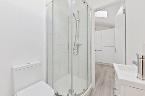 1 Thornsett Terrace, London, SE20 7UH