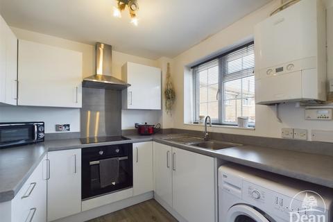 2 bedroom end of terrace house for sale, Fairways Avenue, Coleford