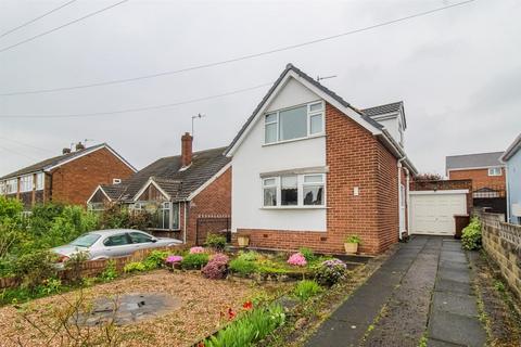 2 bedroom detached bungalow for sale, Towngate, Ossett WF5