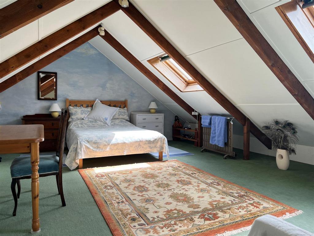 Bedroom 4 (Attic)