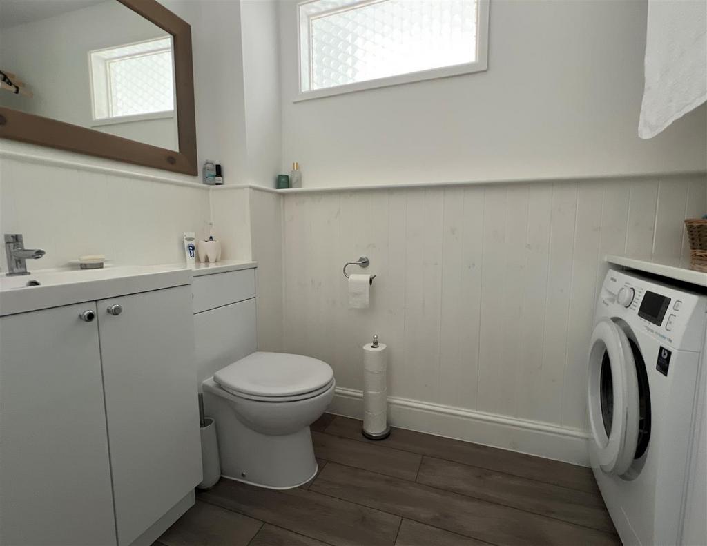 Utility & WC