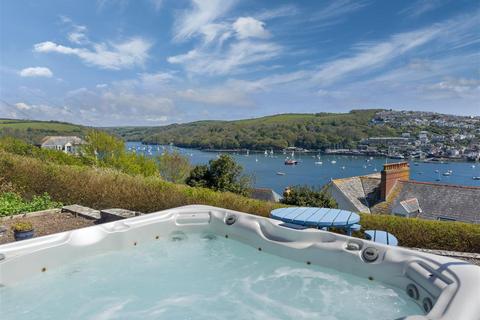 5 bedroom detached house for sale, St Fimbarrus Road, Fowey