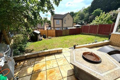 71 Ecton Park Road, Northampton, NN3 5LF