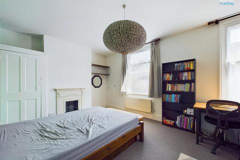 4 bedroom house to rent, Ewart Street, Brighton, BN2 9UP