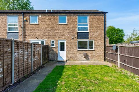 84 Penenden, New Ash Green, Longfield, DA3 8LS