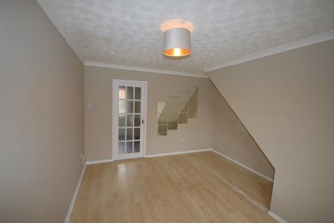 2 bedroom semi-detached house to rent, Perivale Way, Amblecote, Stourbridge