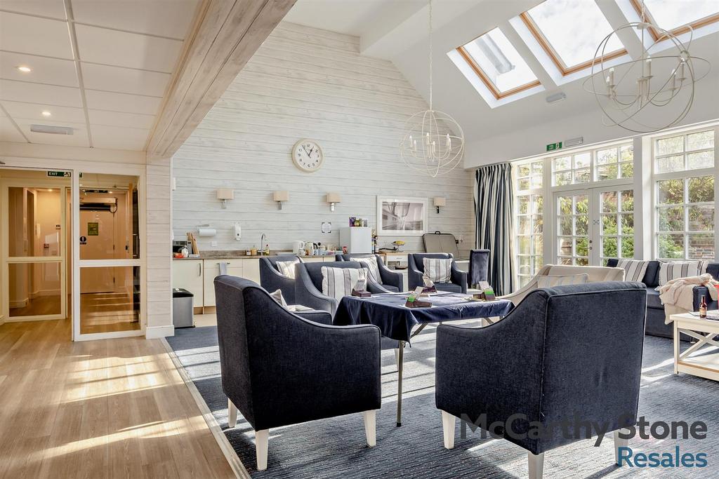 8671308-interior21-800.jpg