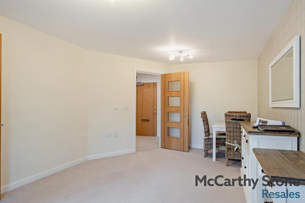 8671308-interior06-800.jpg