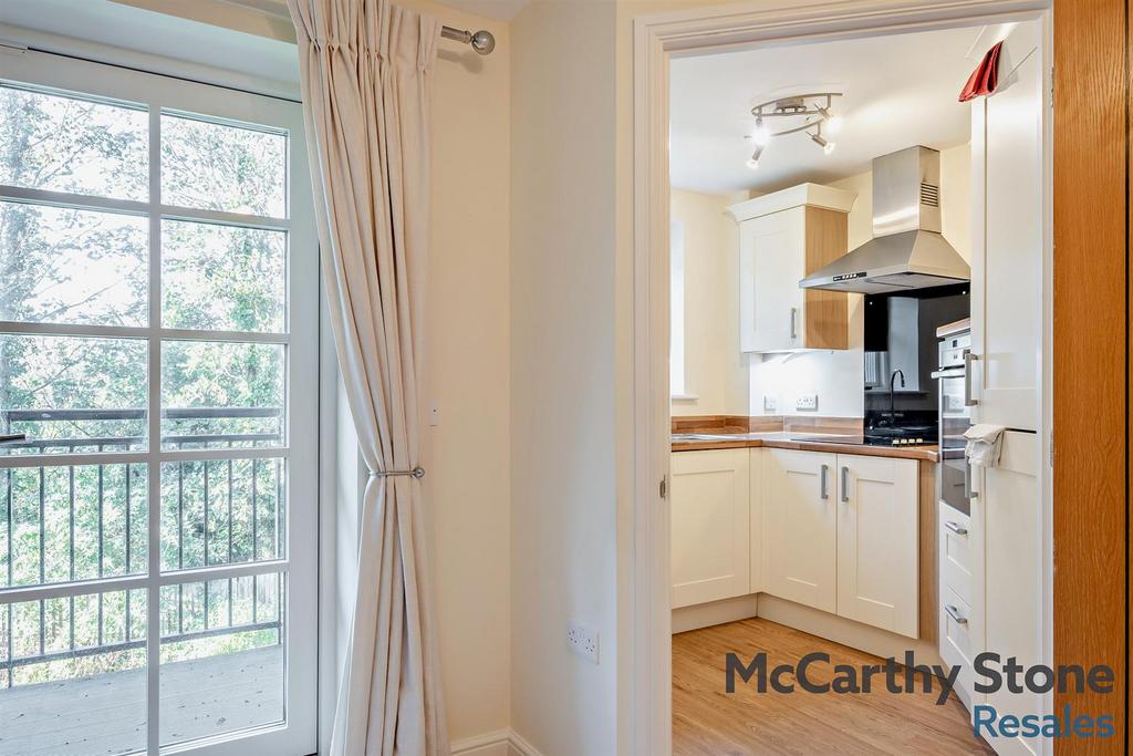 8671308-interior07-800.jpg