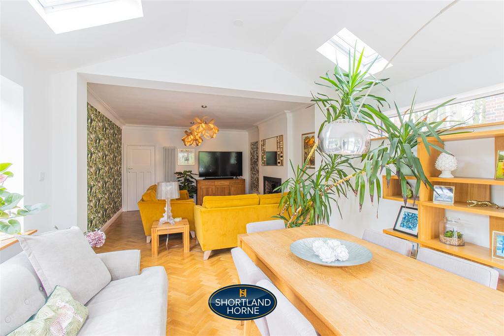 12 Stivichall Croft-15.jpg