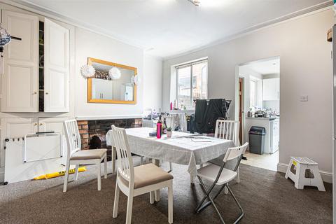 14 Ashdell Road, Sheffield, S10 3DA