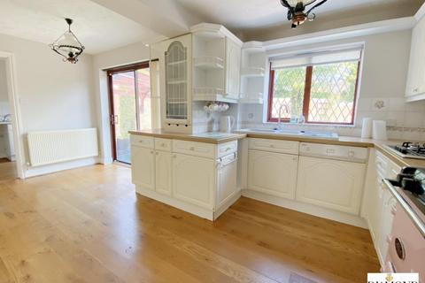 1 Tidcombe Close, Tiverton, EX16 4RA