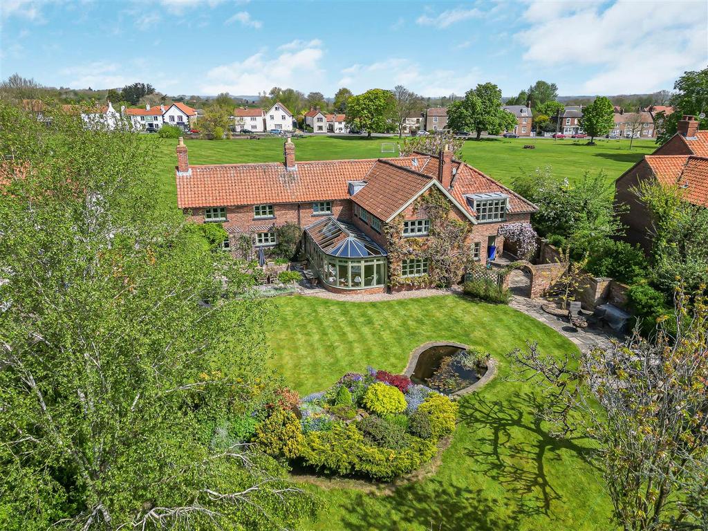 Monks Walk, 8 The Green, Cranswick, Driffield, YO25 9QU 5 bed detached