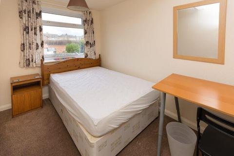 53 Crossways, York, YO10 5HT