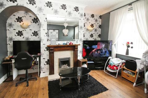 5 Hatfield Road, Bradford, BD2 4QX