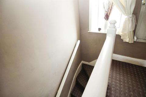 5 Hatfield Road, Bradford, BD2 4QX