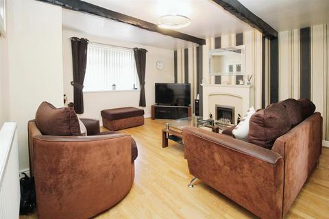 2 bedroom terraced house for sale, Mortimer Row, Bradford BD3