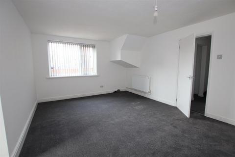 3 bedroom detached house for sale, Loweswater Avenue, Bradford