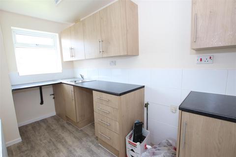 3 bedroom detached house for sale, Loweswater Avenue, Bradford
