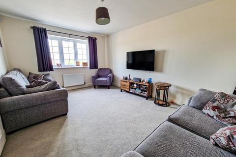 7 Teal Walk, Biddenham, Bedford, MK40 4UD