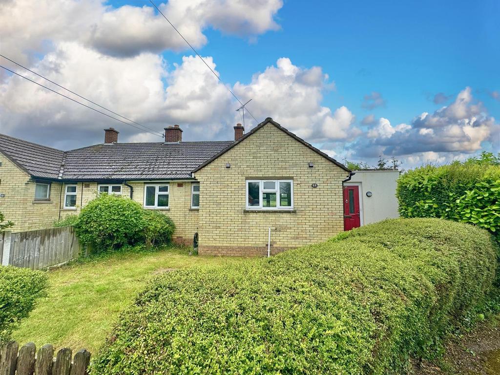 Tymmes Place, Hasketon, Woodbridge 2 bed semidetached bungalow for