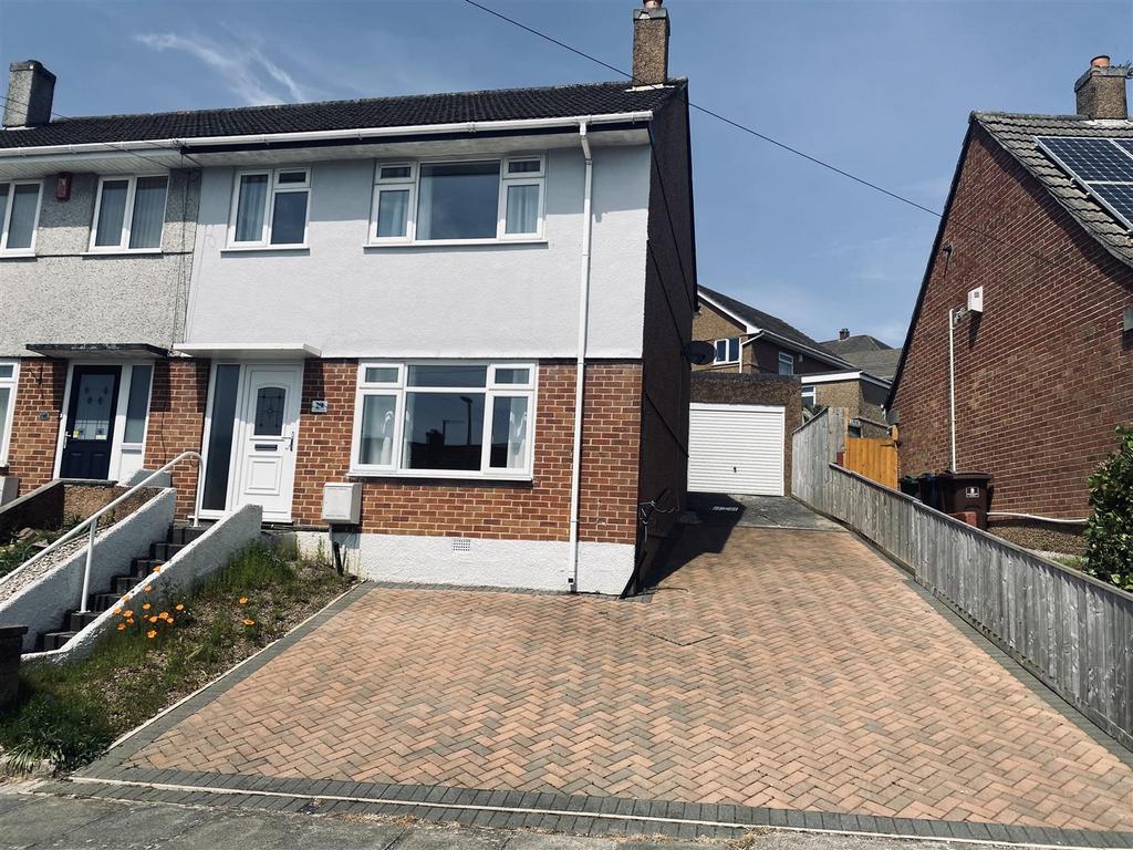 Ashford Crescent, Plymouth PL3 3 bed semidetached house for sale £